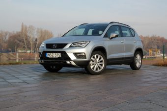 Nagy tér, apró motorral