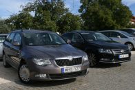 Használt autó: Volkswagen Passat B7 TDI vs. Renault Laguna III dCi 41