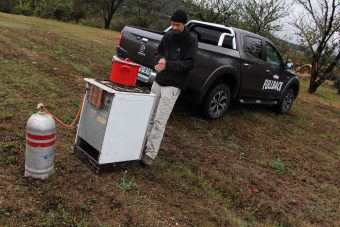 Jakuzzit építettünk egy kocsiból
