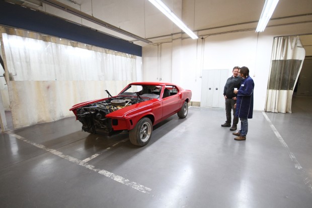 Láttál már igazán menő autógyűjteményt? Nem, nem láttál! 3 Valamikor Tiriac úré volt ez az autó, de eladta. Aztán később visszavásárolta