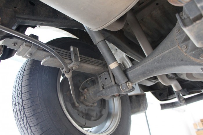 Pickup vagy SUV, mi a különbség? 3 Laprugóköteg, merevhíd hátul