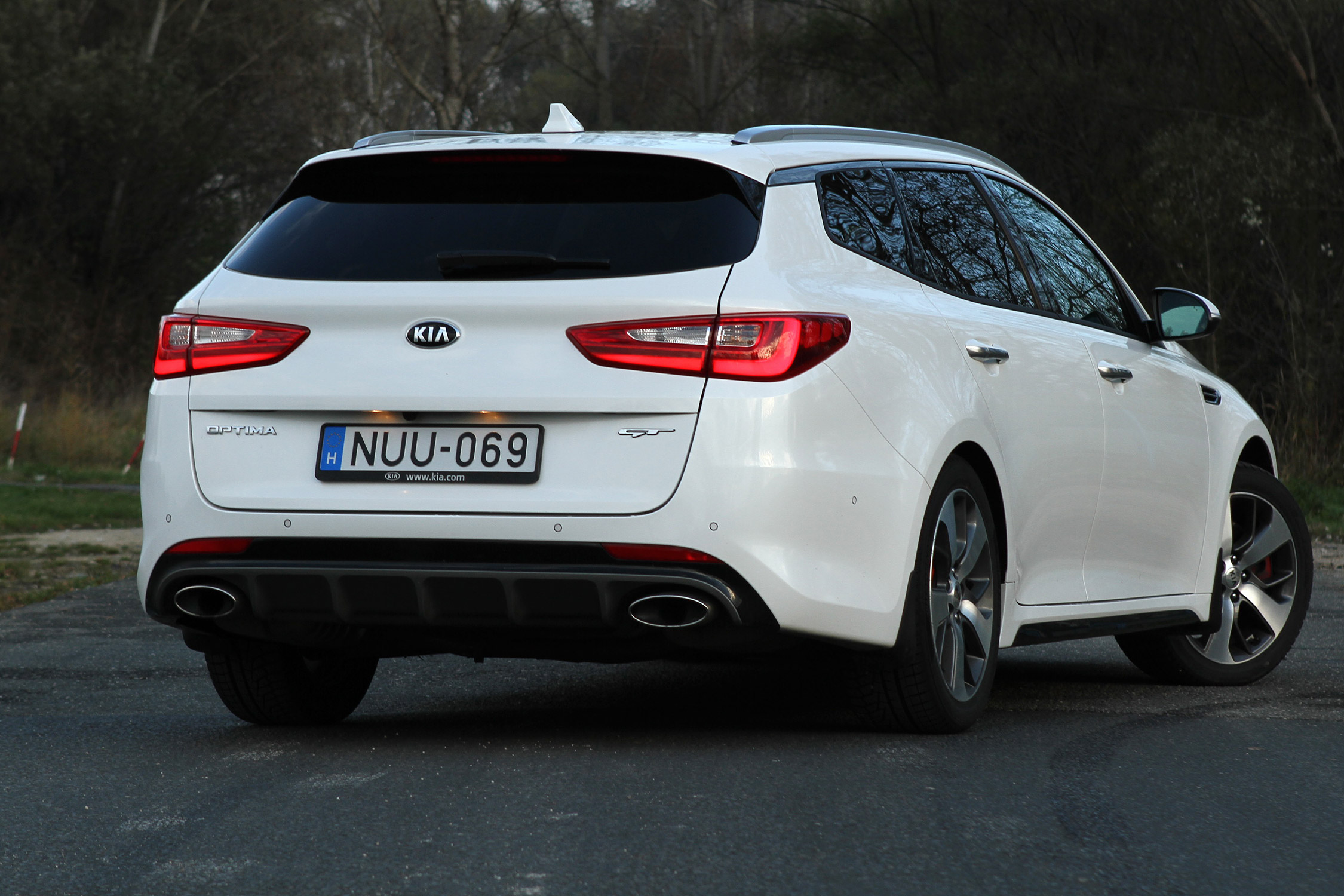 Kia Optima GT – Apa kedvence 7