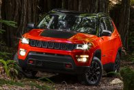 Jeep Compass: Renegade, nagyobbaknak 73