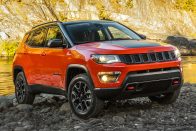 Jeep Compass: Renegade, nagyobbaknak 45