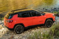 Jeep Compass: Renegade, nagyobbaknak 2