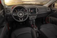 Jeep Compass: Renegade, nagyobbaknak 47