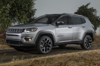 Jeep Compass: Renegade, nagyobbaknak 54