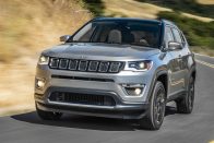 Jeep Compass: Renegade, nagyobbaknak 58