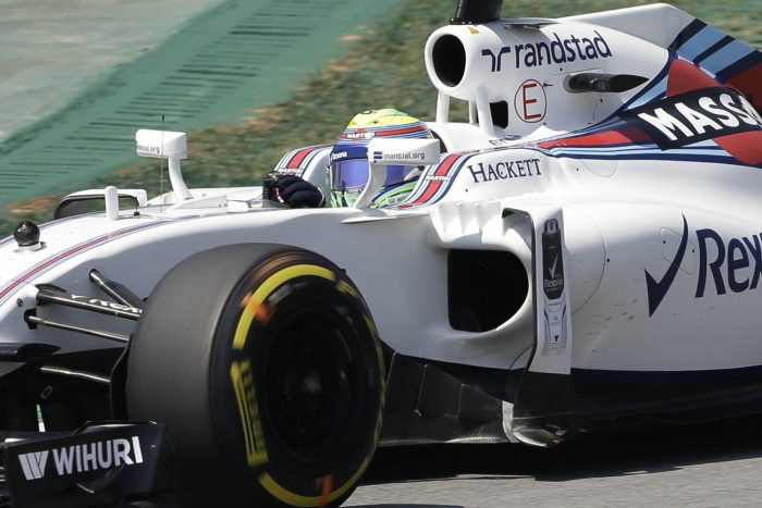 Alonso és Massa is esőben bízik