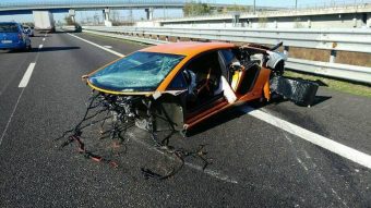 Egy ép eleme sem maradt ennek a Lamborghininek