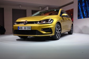 Beleültünk a képernyőkirállyá faragott új Golfba