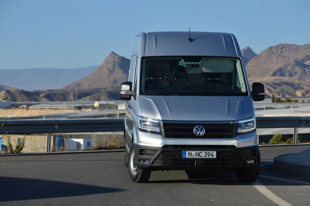 Erre biztosan felszisszennek a Mercedesnél 12 Terhelve is bírja az emelkedőket.