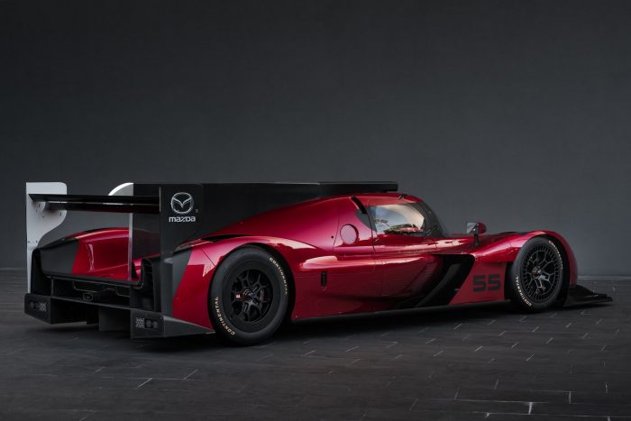 Jövőre már versenybe küldi a Mazda legújabb pályagépét 6 | Vezess 2017 RT24-P