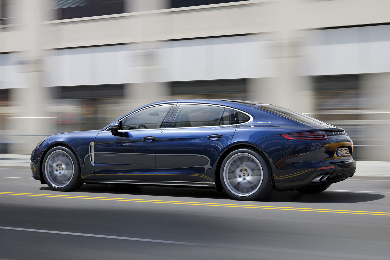 Porsche Panamera: új alapmotor, új csúcskivitel 10