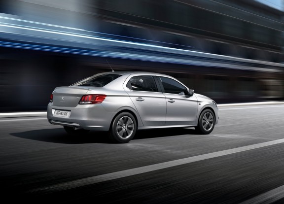 Peugeot-301-2017-1280-07