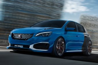 Hibrid sportautóval izmozna a Peugeot