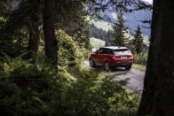 Sípályán száguldott alá a Range Rover Sport 29