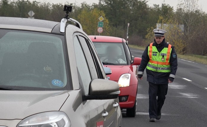 Közlekedési rendőr látása Közúti látásvizsgálat