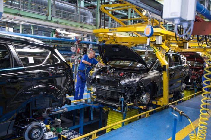 Szabotőrök nehezítik a munkát a Fordnál