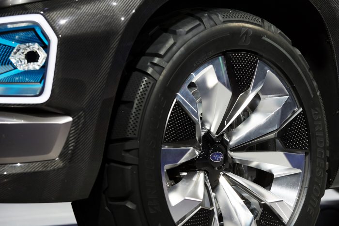 Land Rovert támad a Subaru 1 265/55 R21 méretűek az egyedi rajzolatú koncepcióabroncsok