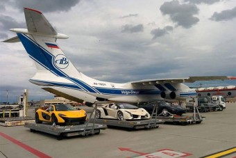 Elképesztő luxusautó-gyűjteményt foglaltak le