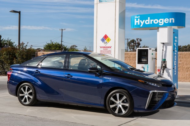 Zsákutcába futott a Toyota? 1 Visszafogott az érdeklődés a forradalmi Mirai iránt