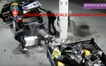 Az Üvegtigrisbe illő módon rabolták ki a benzinkutat