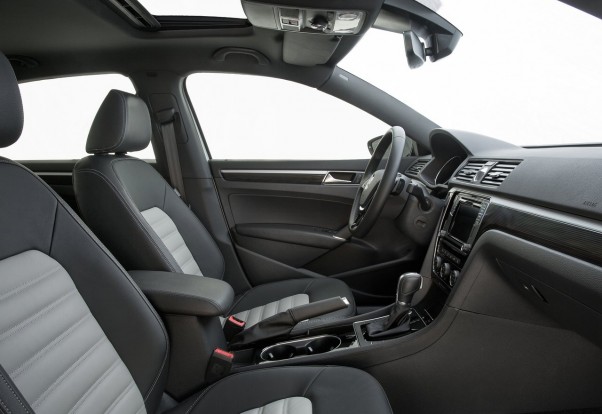 Volkswagen-Passat_GT_Concept-2016-1280-08