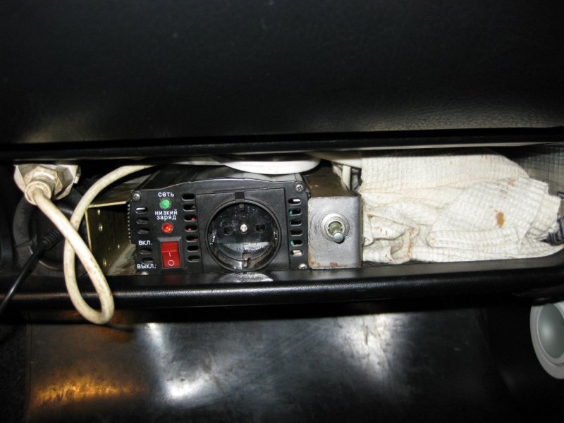 Ez a szürreális Volga belső lórúgásként hat a jóízlésre 10 | Vezess 015