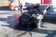 Két balesetben összesen 10 autó ütközött össze az M1-esen – képeken a baleset 9