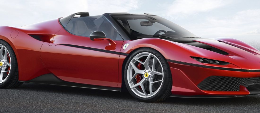 Elképesztő roadsterrel ünnepel a Ferrari Japánban