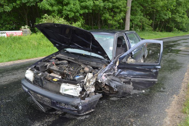 Előzni akart, két autóval ütközött az opeles 1 | Vezess 3_891