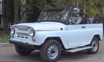 Autót is vezet az orosz robot