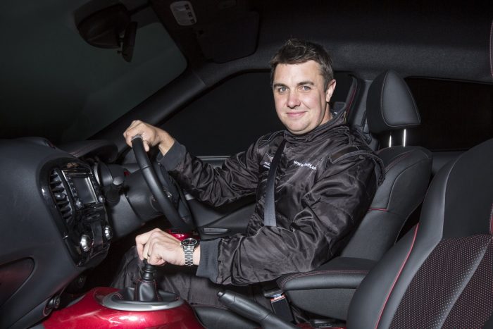 Rendőrkanyar vakon, avagy mire jó a tolatókamera