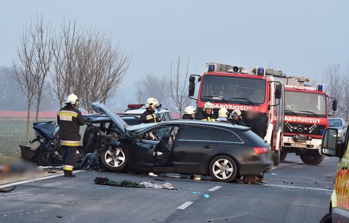 Megrázó fotók a sárvári balesetről