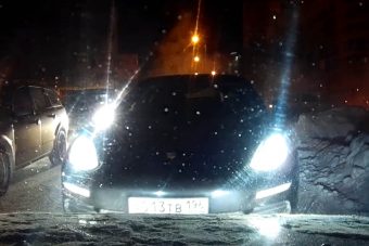 Így kell móresre tanítani a pofátlan porschést