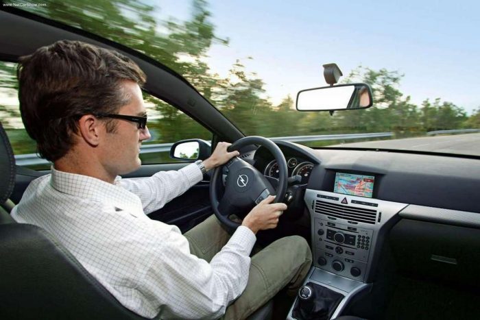 Az autóipar legmenőbb szélvédői 6 A H-Astra volt az első, alig maradt le a C4 Picasso