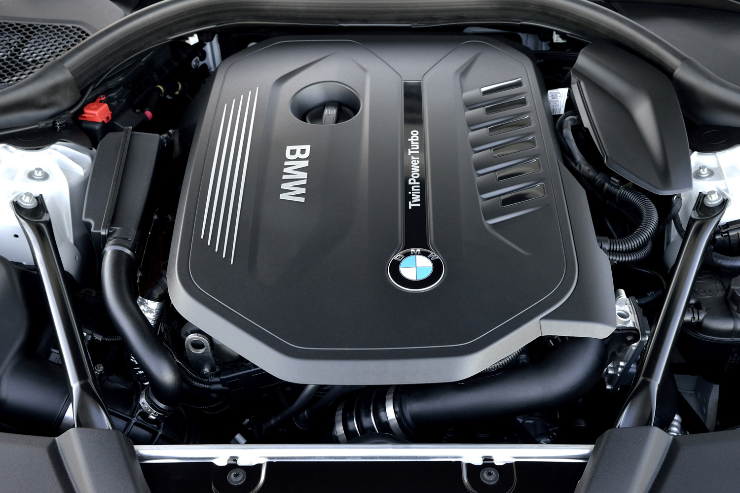 Új 5-ös BMW – Káprázat és parasztvakítás 18