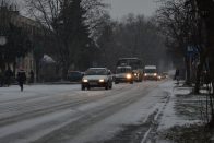 Masszív havazás keleten, fotókon a fehér utak 22
