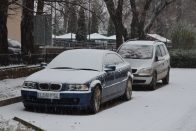 Masszív havazás keleten, fotókon a fehér utak 26