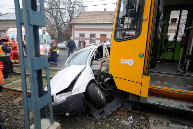 Karambolozott egy villamos az Üllői úton