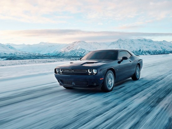 Dodge-Challenger_GT_AWD-2017-1280-02