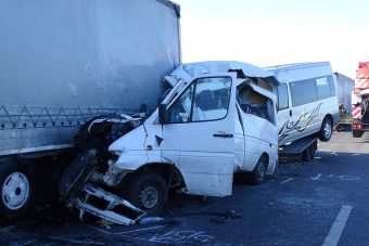 Megrázó fotókon a határnál történt halálos baleset