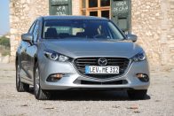 Mazda3: nem csak szép, okos is 57