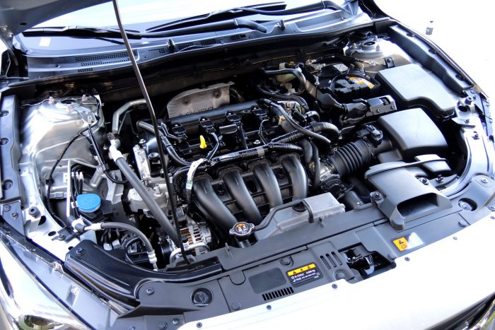 Mazda3: nem csak szép, okos is 7 A magyar Mazda3 veveők kedvence a 2,0 literes benzinmotor