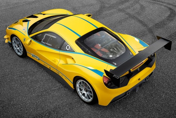 Nem épített még ilyen autót a Ferrari 6 Ferrari-488_Challenge-2017-1600-02