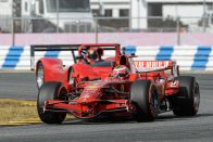 F1: Oválpályán repesztett Vettel és Räikkönen – videó 23