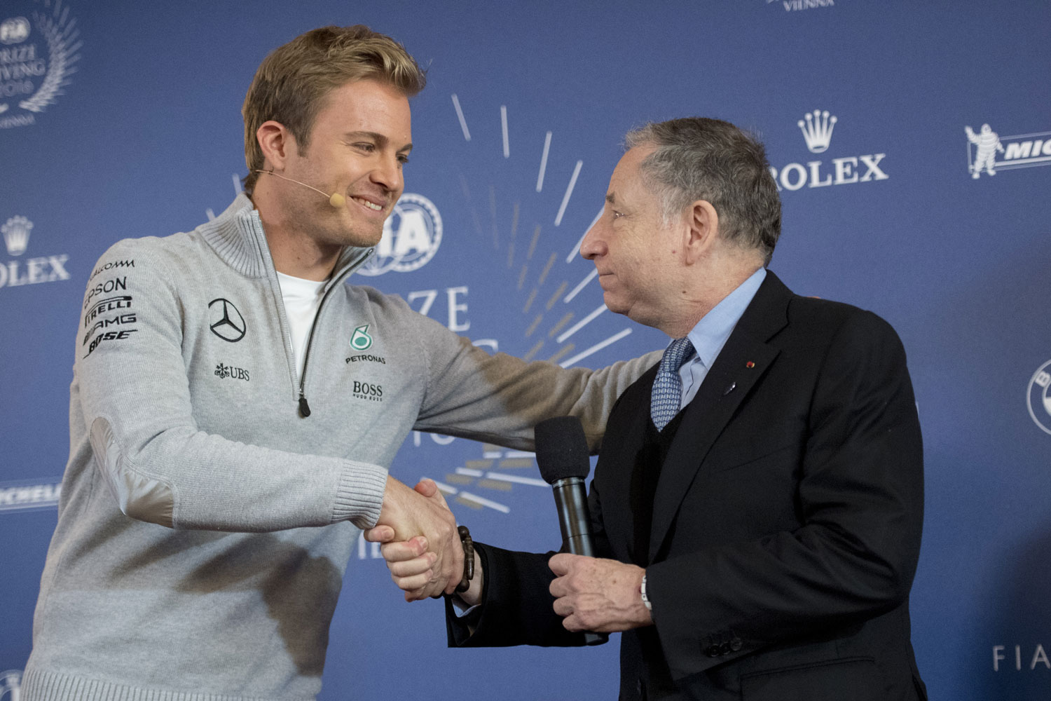 F1: Rosberg átvette a bajnoki kupát – videó 7