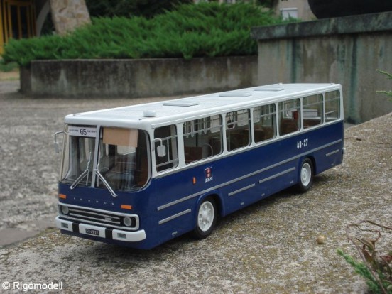 3 tuti ajándék közlekedésbarátoknak 2 | Vezess ikarus_260_03