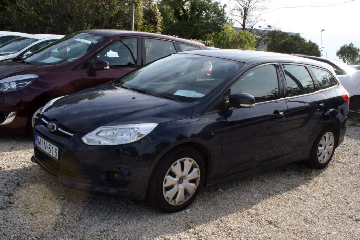 Használt autó – Mihez drága az alkatrész? 20 A 132 lóerős Auris 1,6 párja a háromhengeres, 125 lóerős turbós Focus